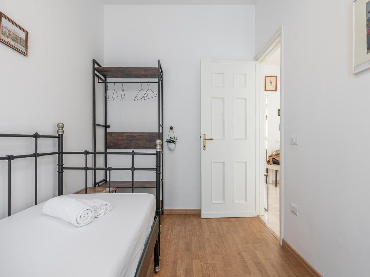 Apartment On Shopping Street Cagliari Dış mekan fotoğraf
